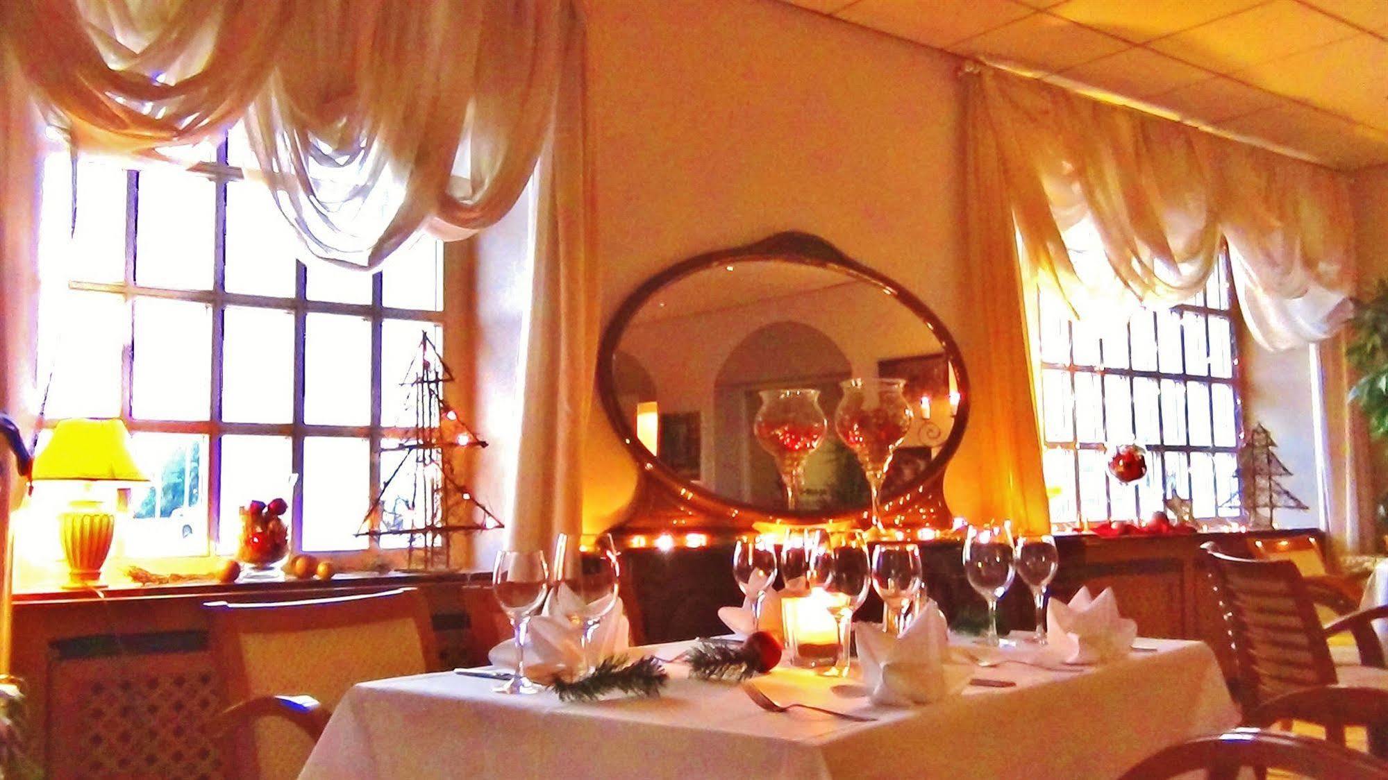 Bach Hotel Porta Westfalica Zewnętrze zdjęcie