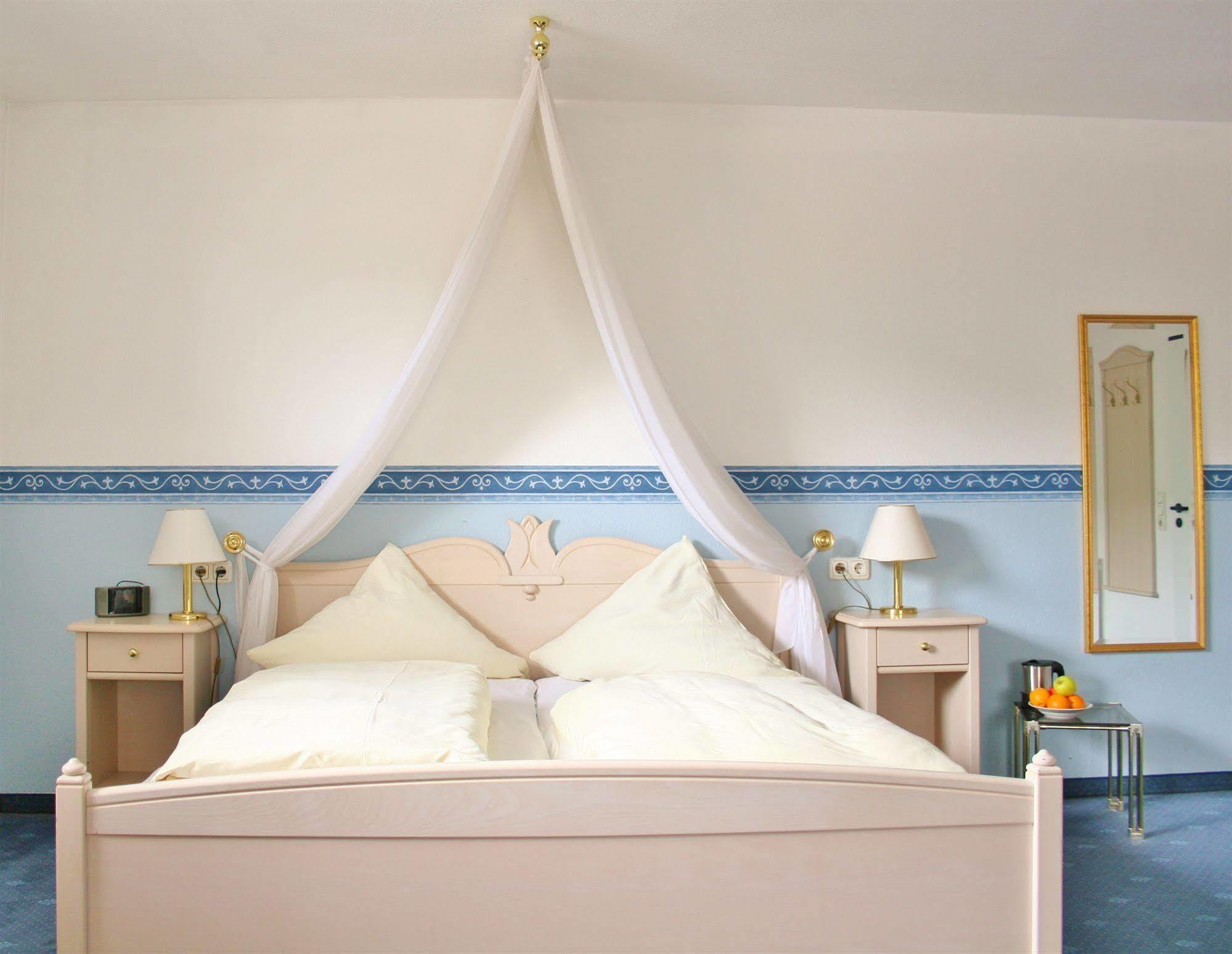 Bach Hotel Porta Westfalica Zewnętrze zdjęcie